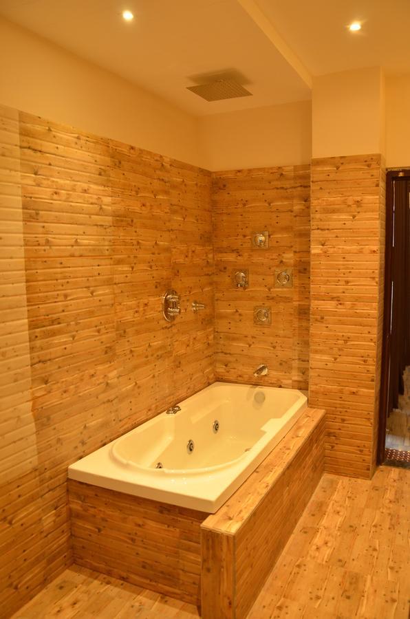 Hotel Bellevue Inn Gangānagar Quarto foto