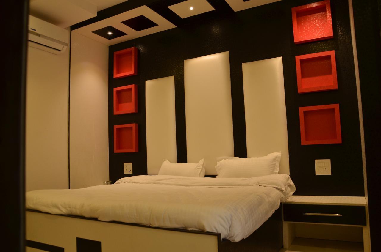 Hotel Bellevue Inn Gangānagar Quarto foto