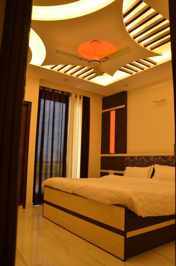 Hotel Bellevue Inn Gangānagar Quarto foto